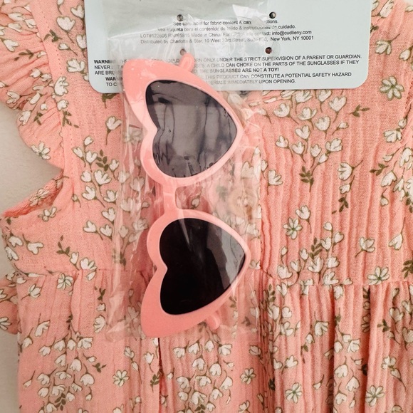 Charlotte & Star Floral Romper, Hat, & Heart Sunglasses Set Size 0-3 Months NWT - Picture 5 of 14